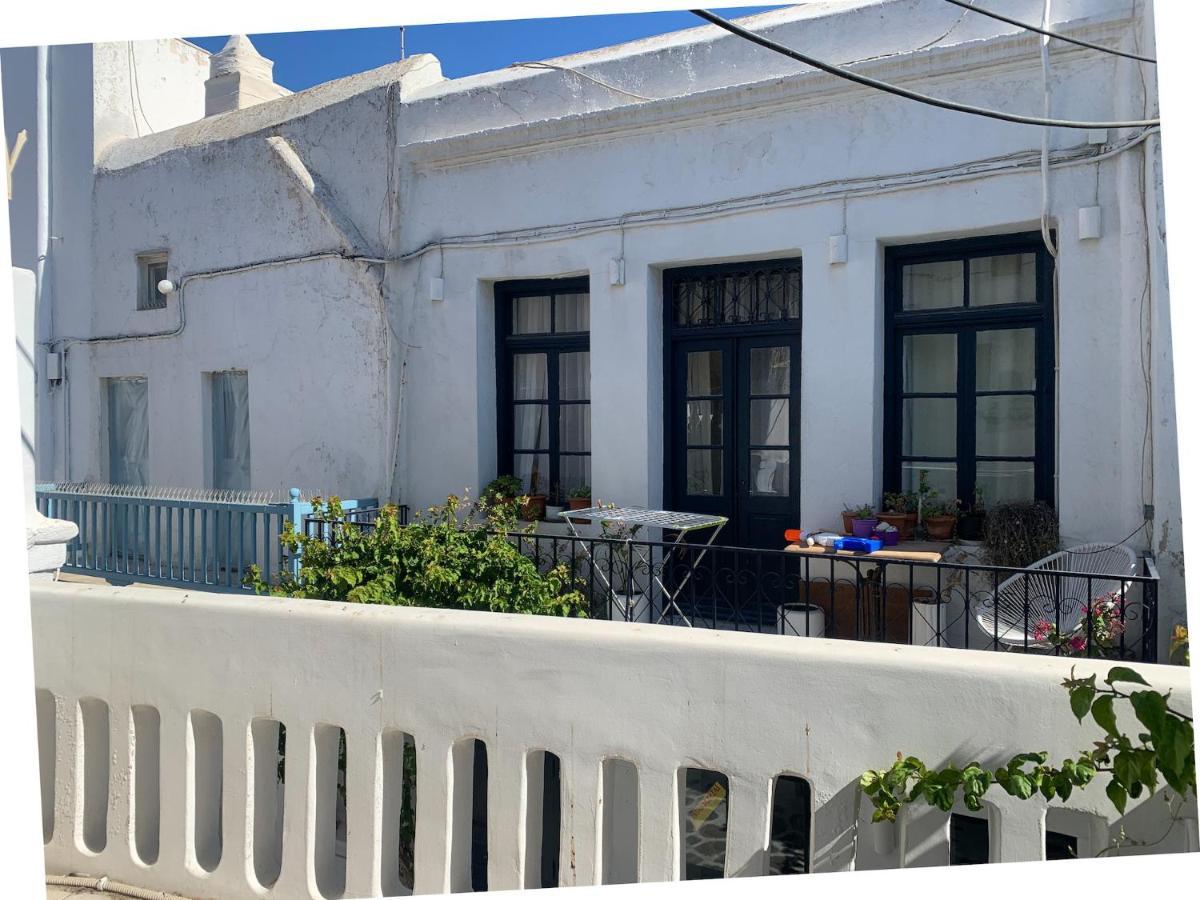 Mykonian Spirit Downtown Townhouse Apartment