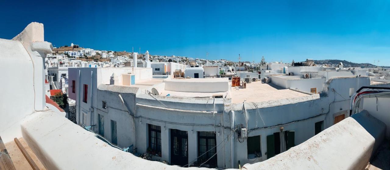 Mykonian Spirit Downtown Townhouse Apartment